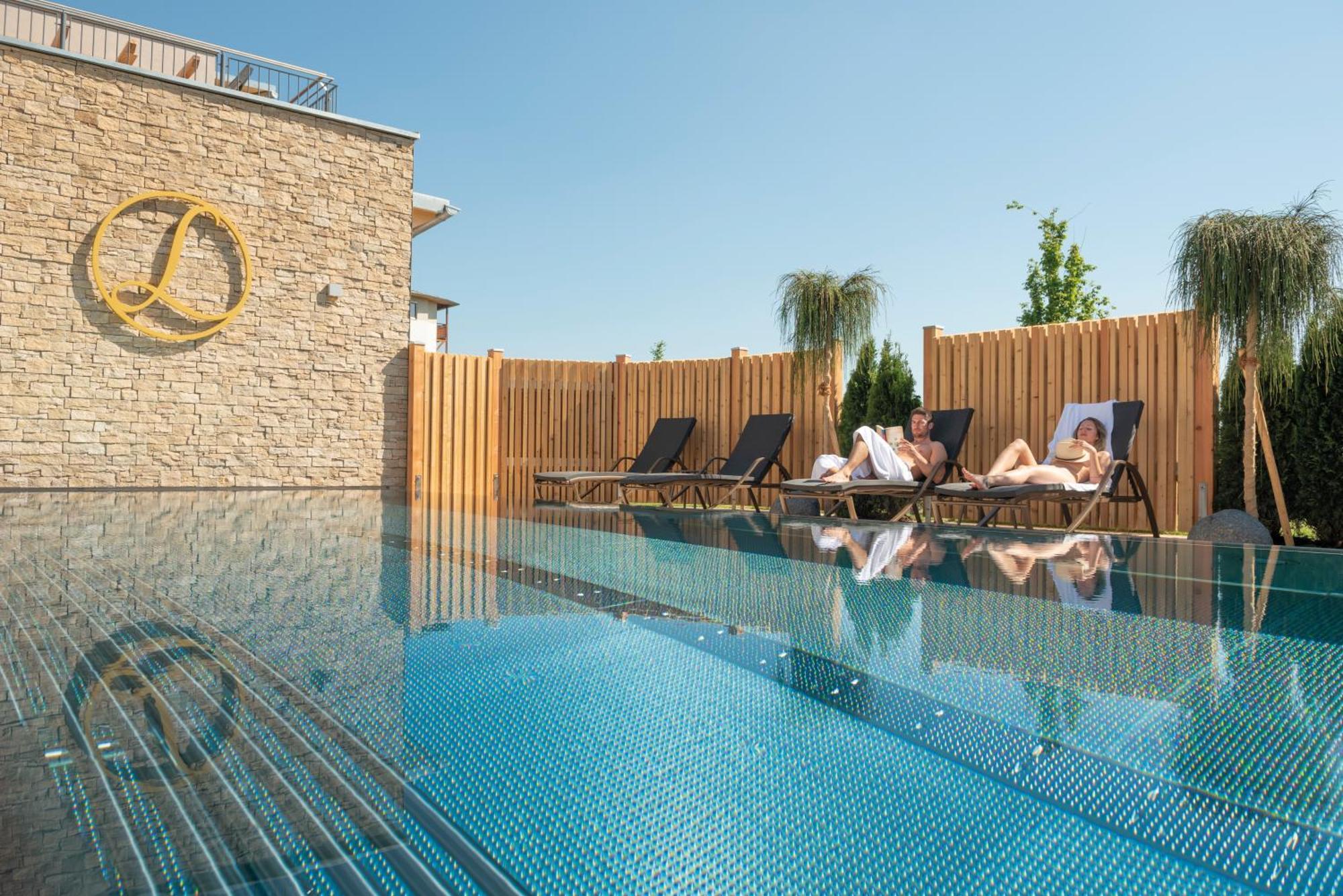 Hotel & Spa Larimar Щегерсбах Екстериор снимка