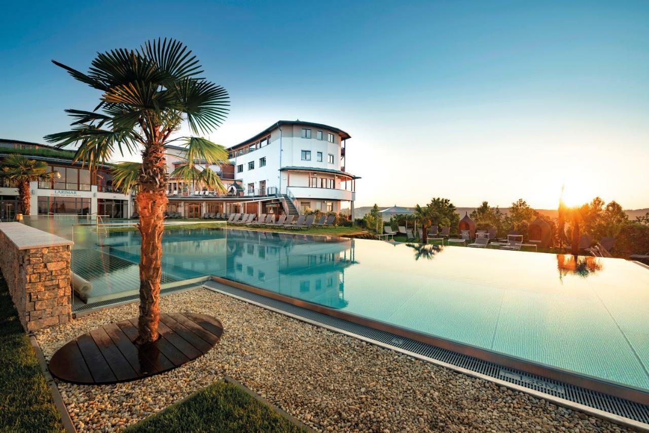 Hotel & Spa Larimar Щегерсбах Екстериор снимка